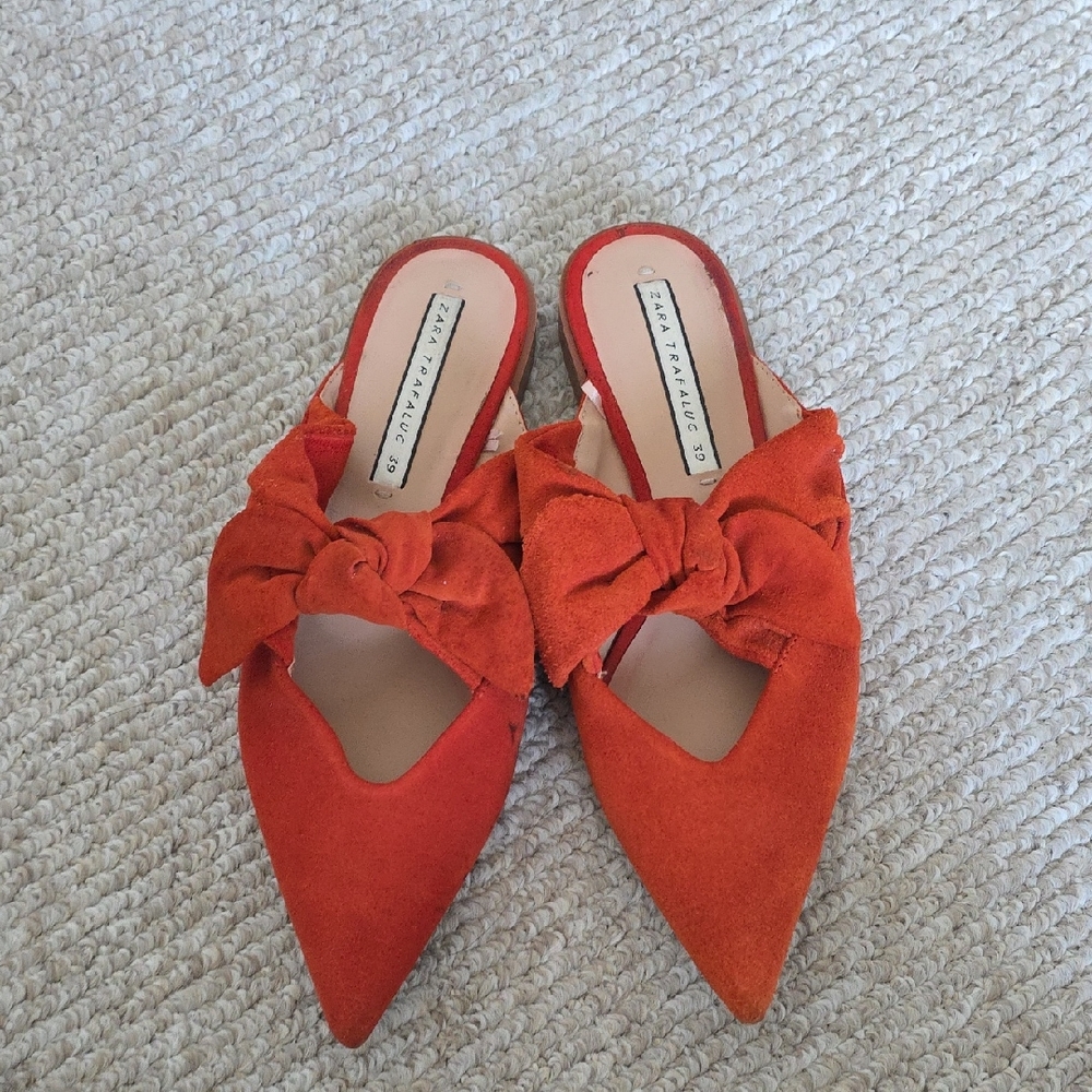 Zara Vibrant Orane Suede Bow Mules Flats